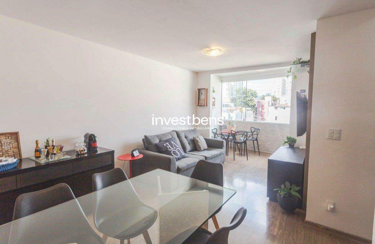 Apartamento à venda no Sagrada Família: 