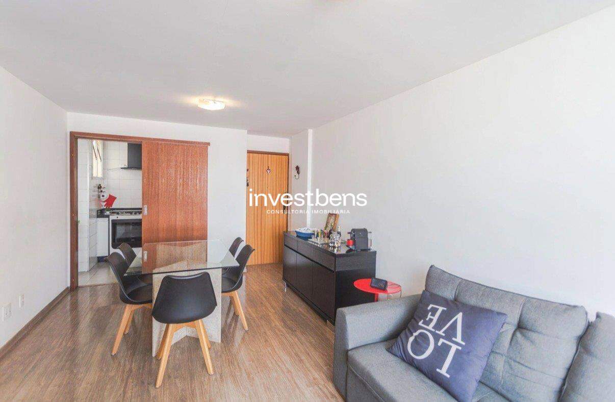 Apartamento à venda no Sagrada Família: 