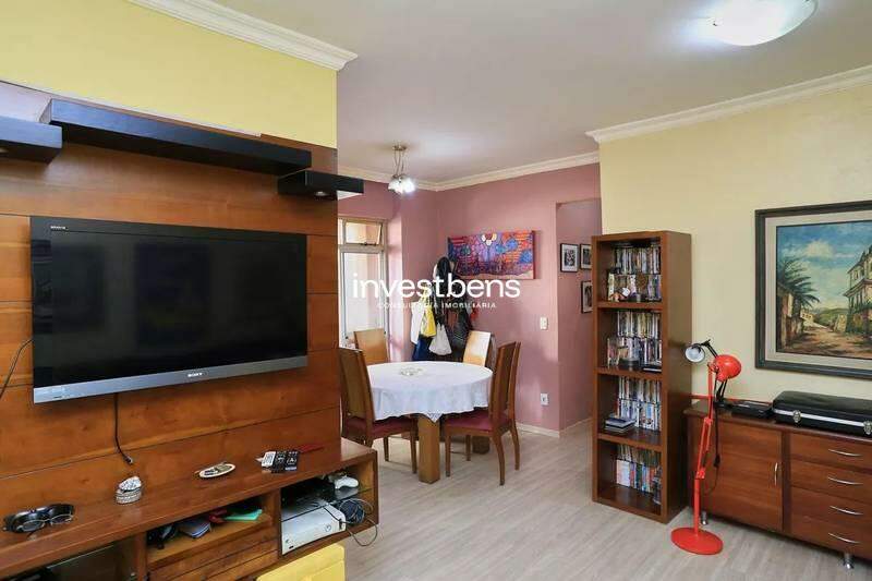 Apartamento à venda no Sagrada Família: 