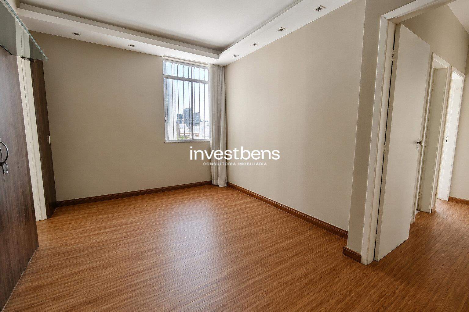 Apartamento à venda no Cruzeiro: 