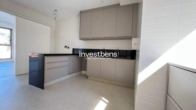 Apartamento à venda no Cruzeiro: 