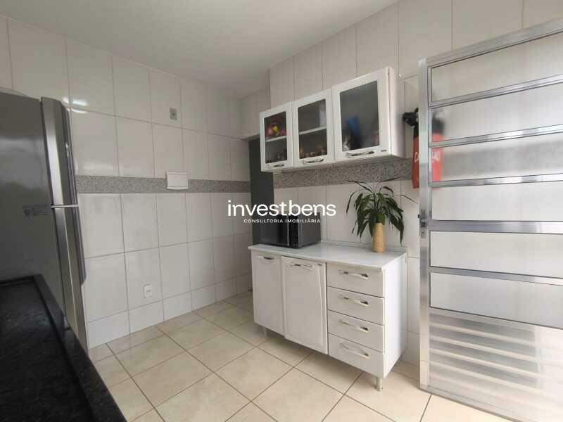 Casa à venda no Dona Clara: 