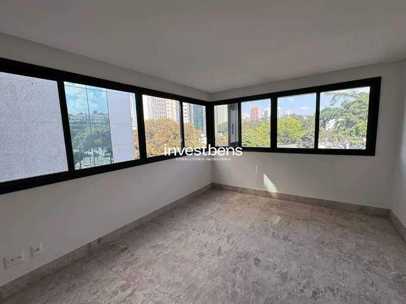 Apartamento à venda no Lourdes: 
