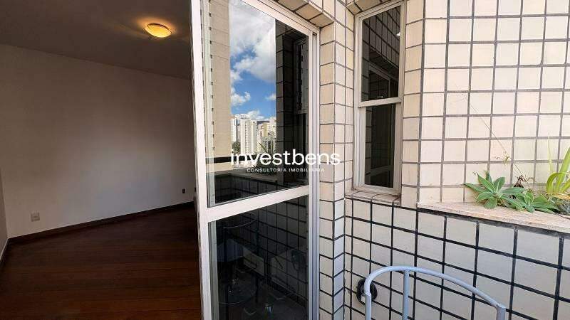 Apartamento à venda no Lourdes: 