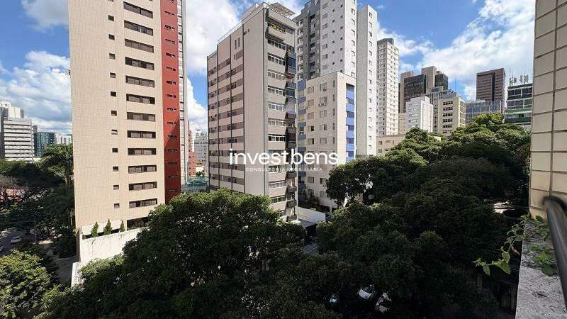 Apartamento à venda no Lourdes: 