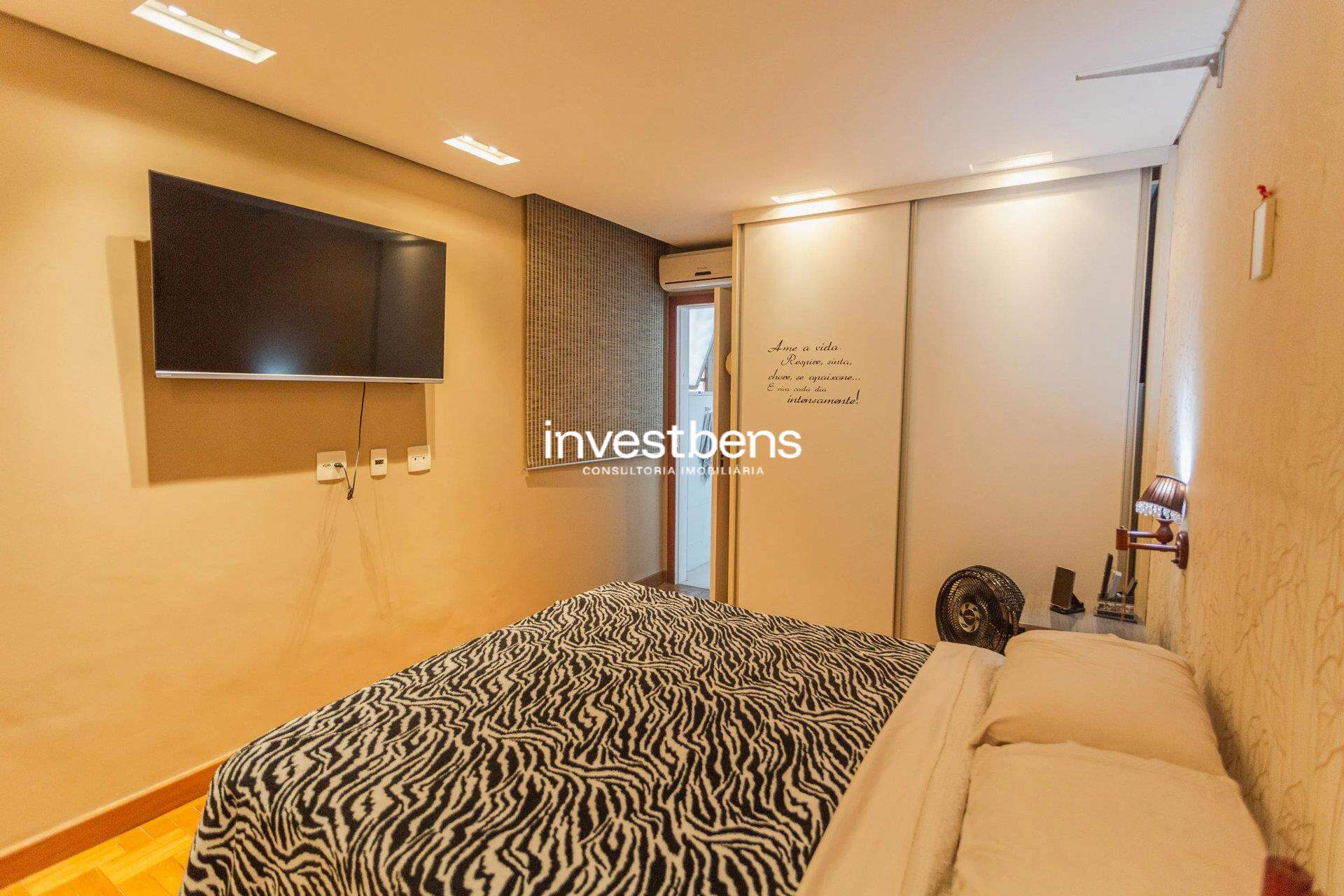 Apartamento à venda no Lourdes: 