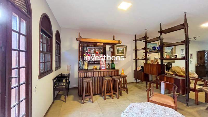 Casa à venda no Serra: 