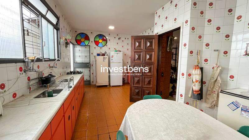Casa à venda no Serra: 