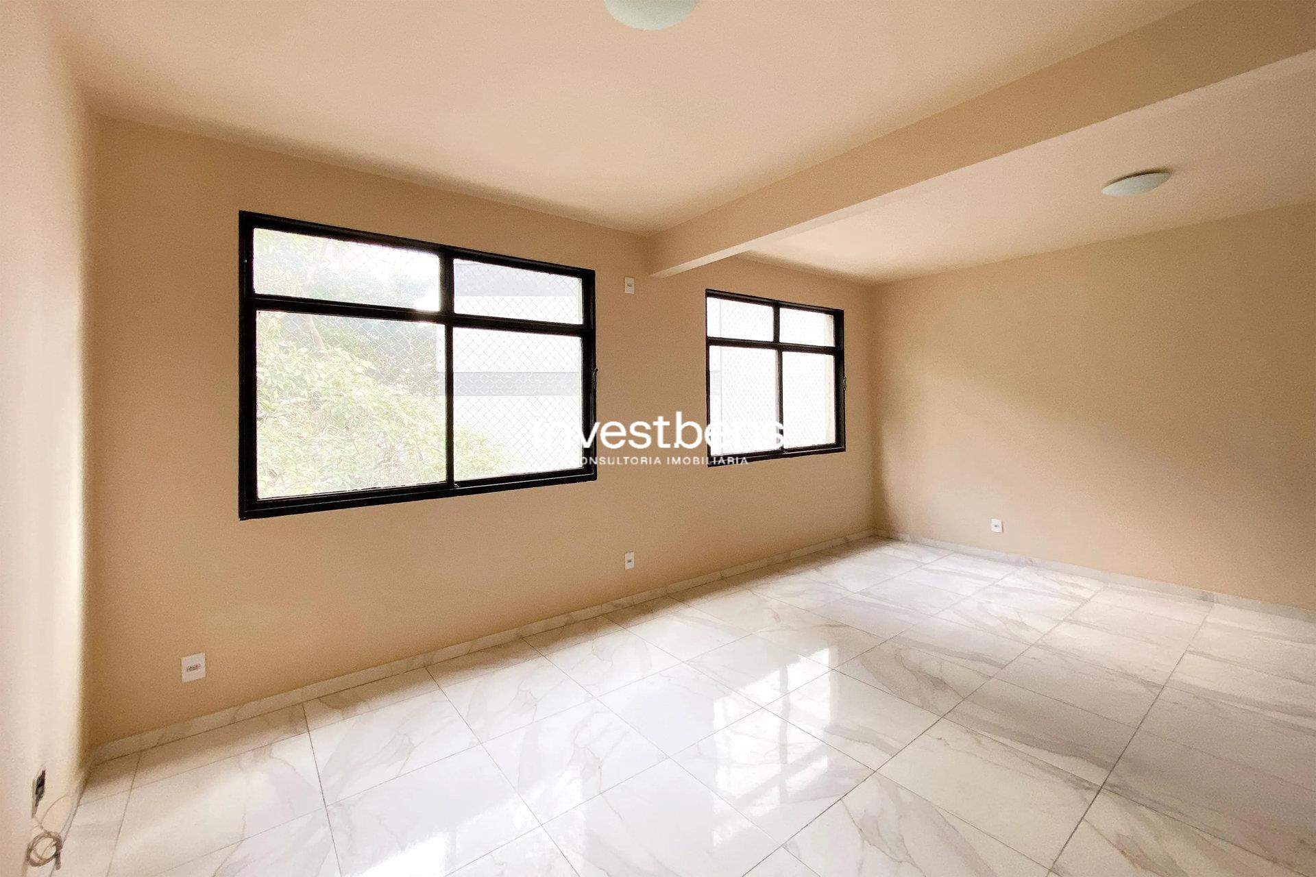 Apartamento à venda no Coração de Jesus: 