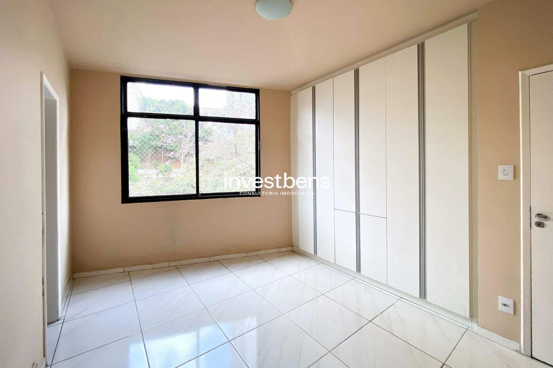 Apartamento à venda no Coração de Jesus: 