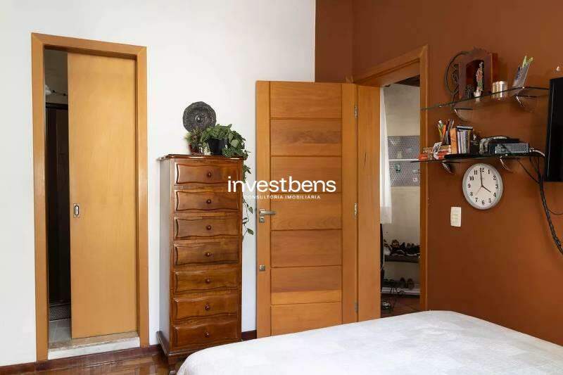 Apartamento à venda no Coração de Jesus: 