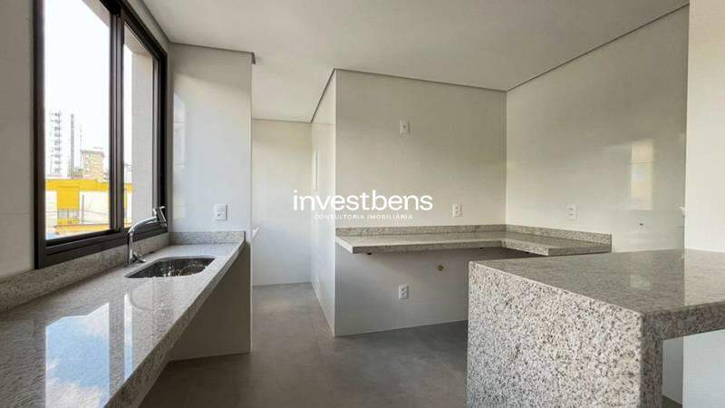 Apartamento à venda no Prado: 