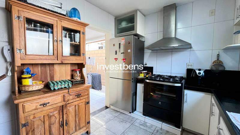 Casa à venda no Buritis: 