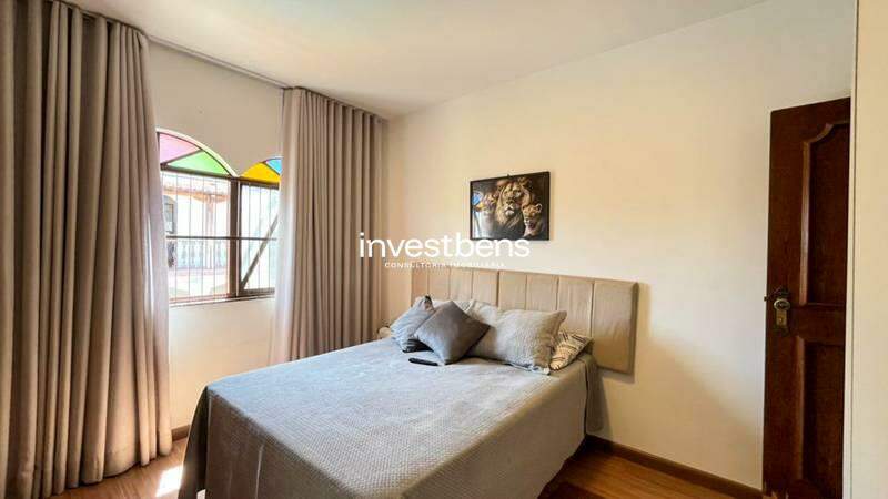 Casa à venda no Alto Barroca: 