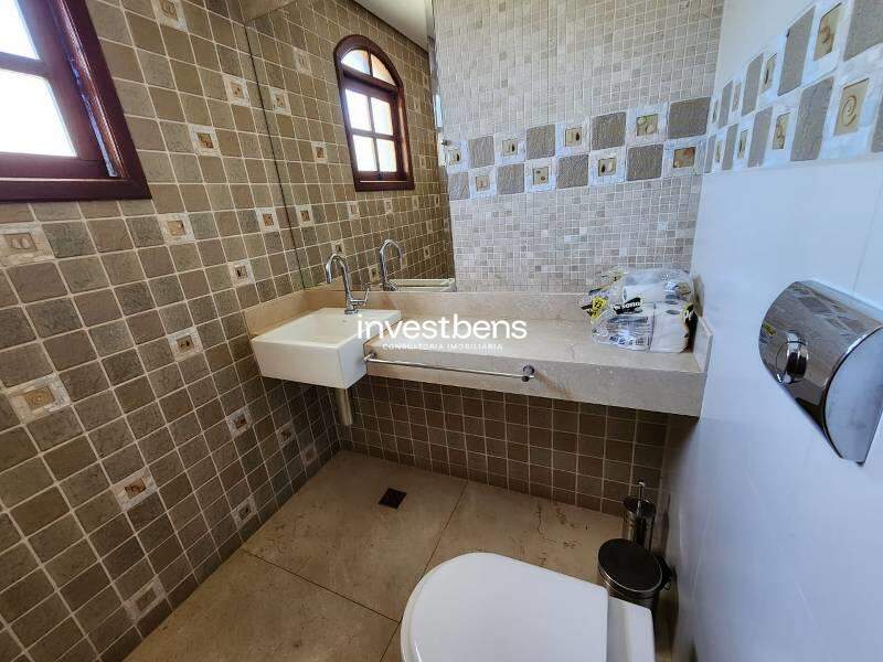 Casa à venda no Santa Lúcia: 