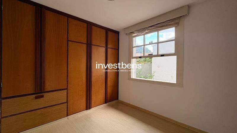 Casa à venda no Vila Paris: 