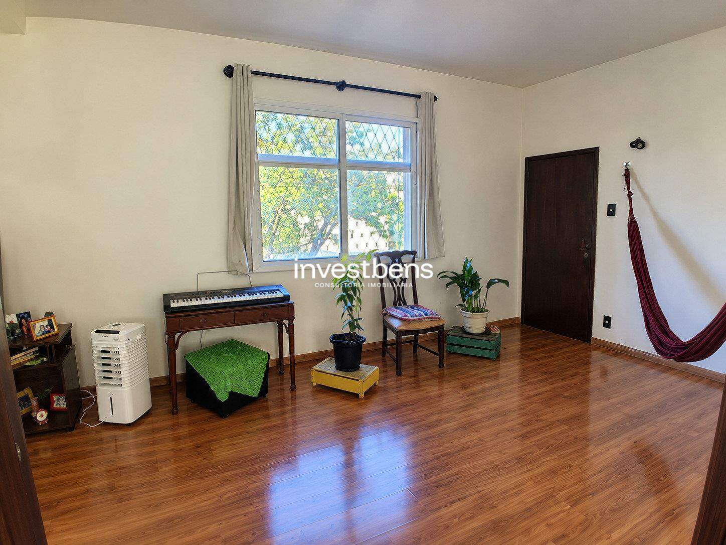 Apartamento à venda no Cruzeiro: 