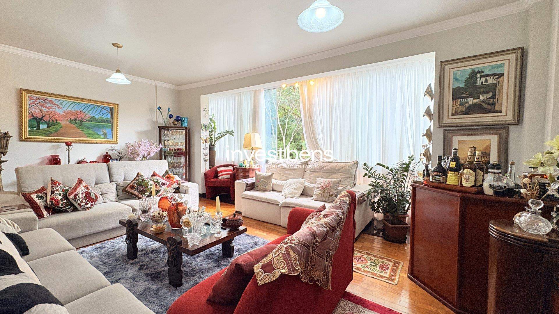 Apartamento à venda no Cruzeiro: 