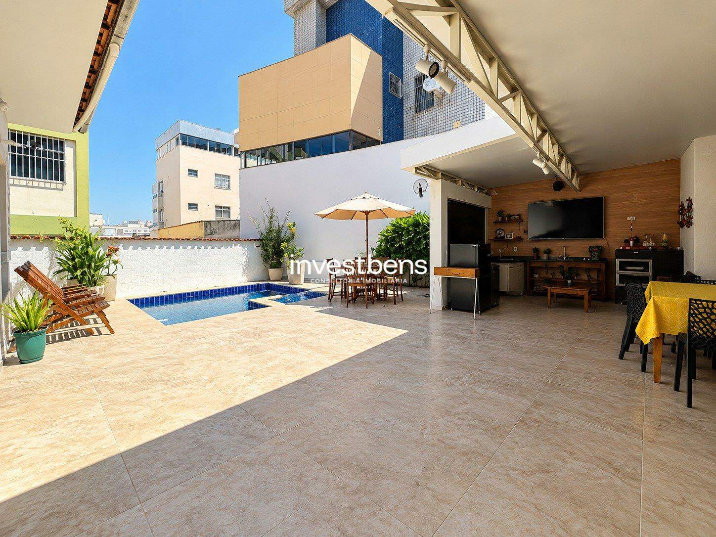 Casa à venda no Graça: 