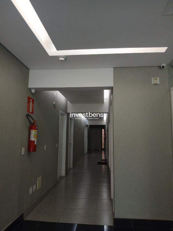 Sala para aluguel no Estoril: 