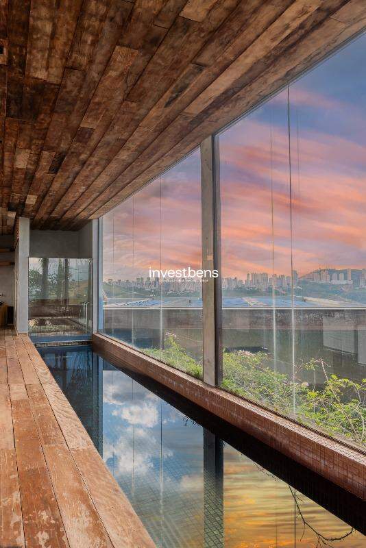Casa à venda no Vale dos Cristais: 