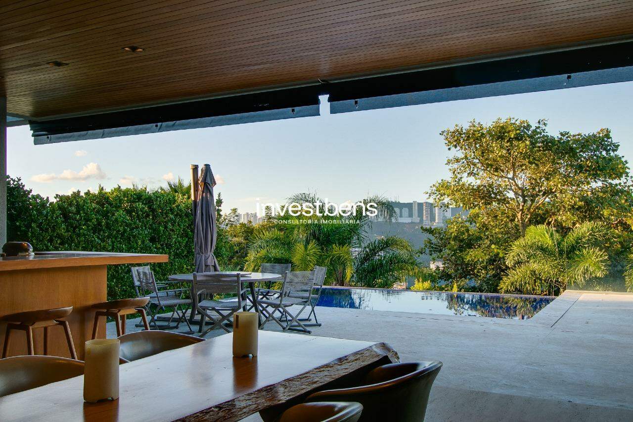 Casa à venda no Vale dos Cristais: 