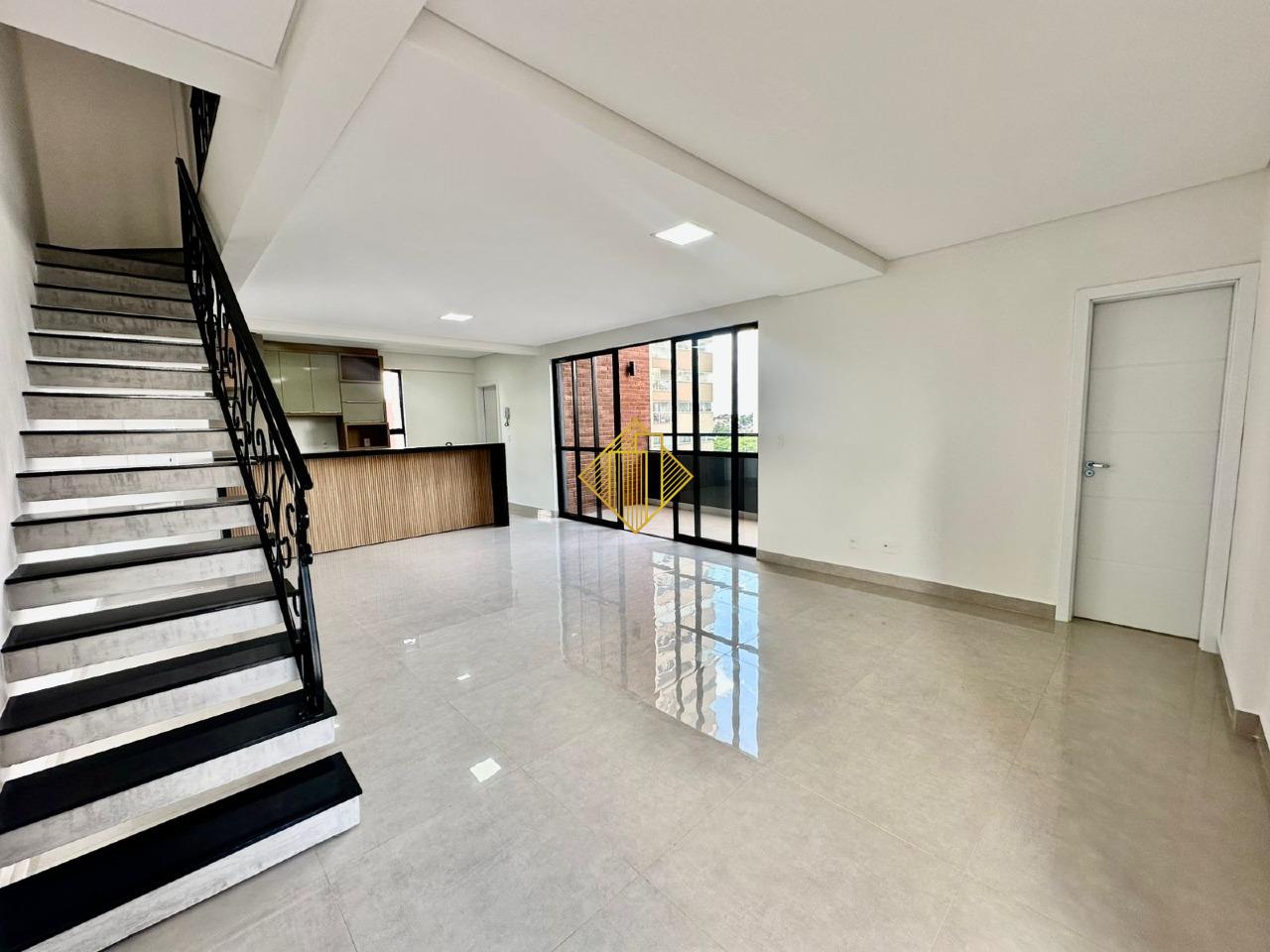 Apartamento para aluguel no Centro: 