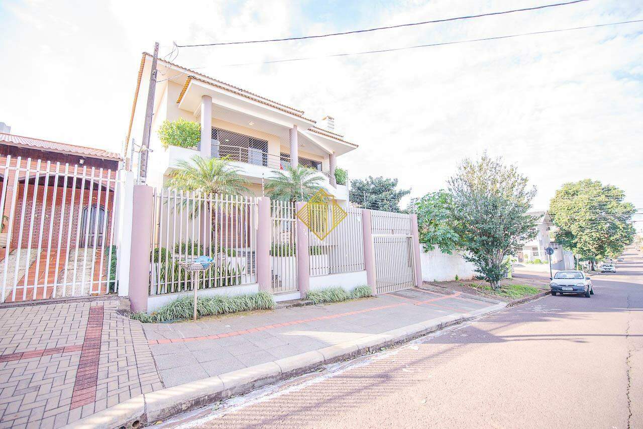 Sobrado para aluguel no Neva: 