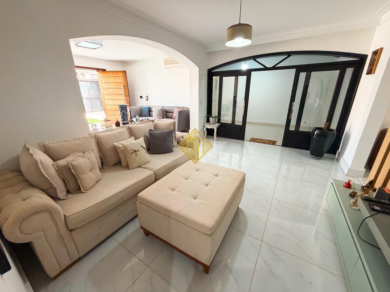 Casa para aluguel no Recanto Tropical: 