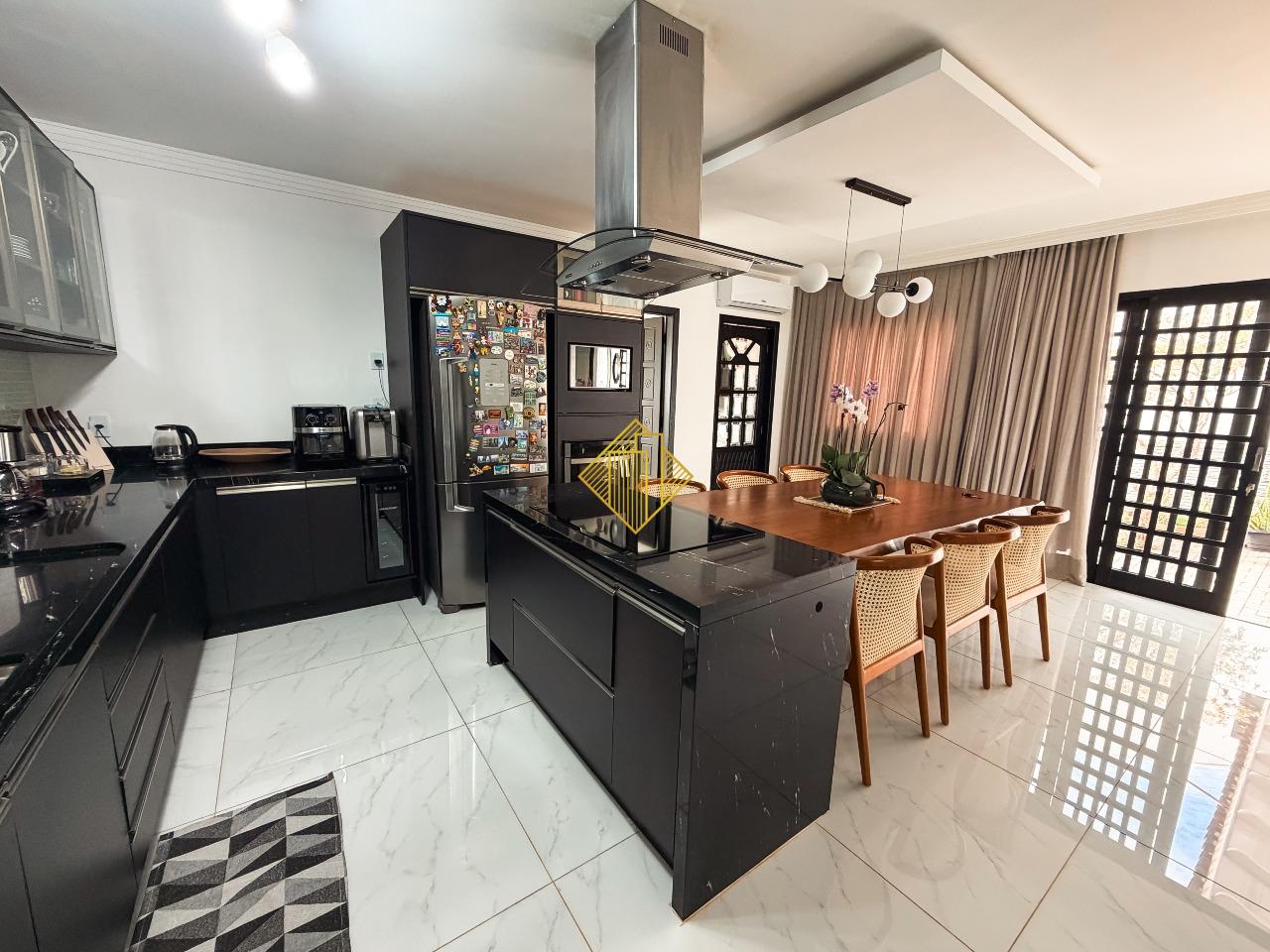 Casa para aluguel no Recanto Tropical: 