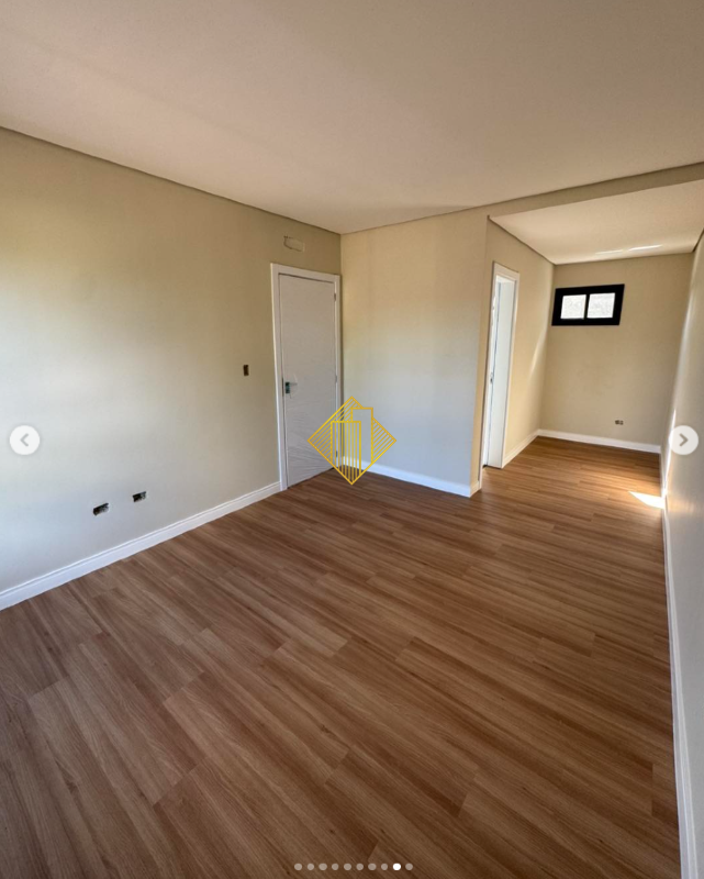 Sobrado à venda no Cancelli: 