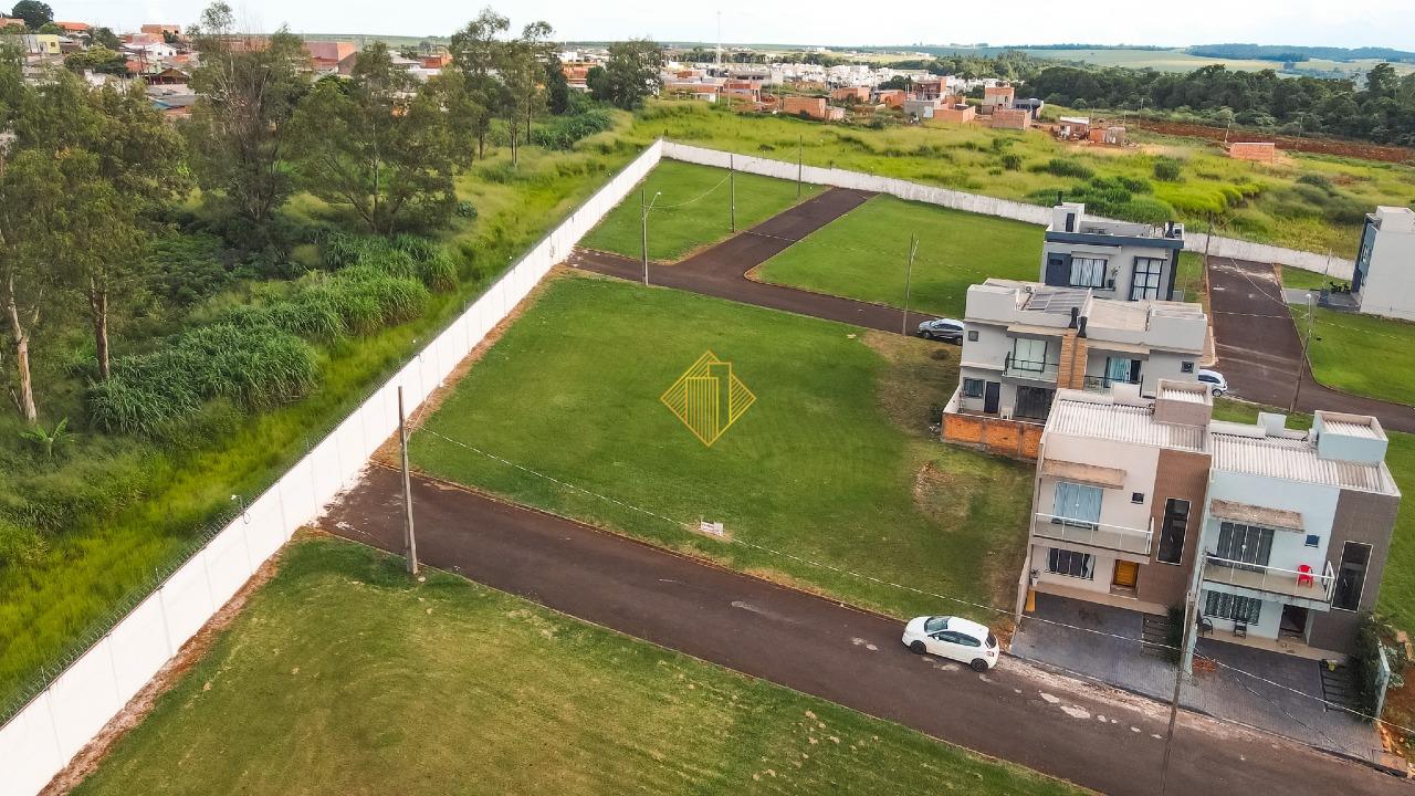 Lote à venda no Universitário: 