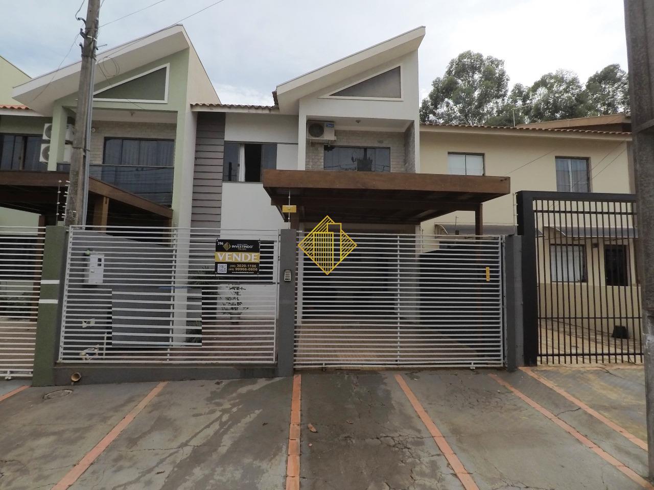 Sobrado à venda no Jardim Gisela: 