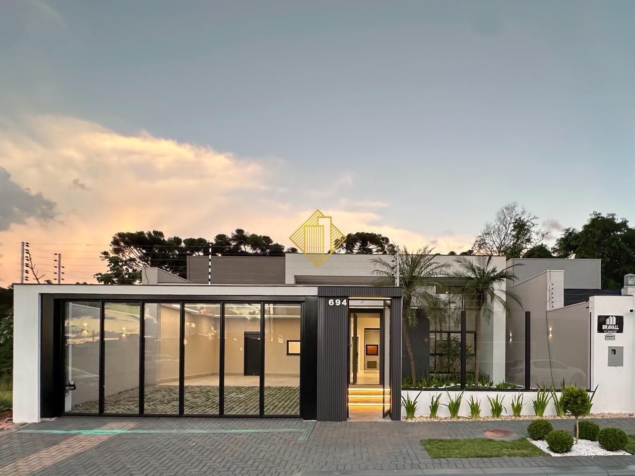 Casa à venda no Tropical III: 