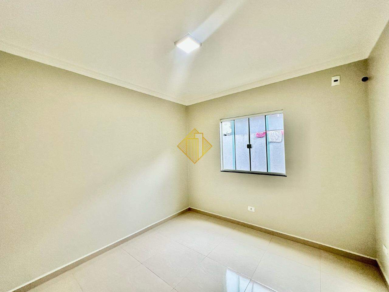 Casa para aluguel no Santa Felicidade: 