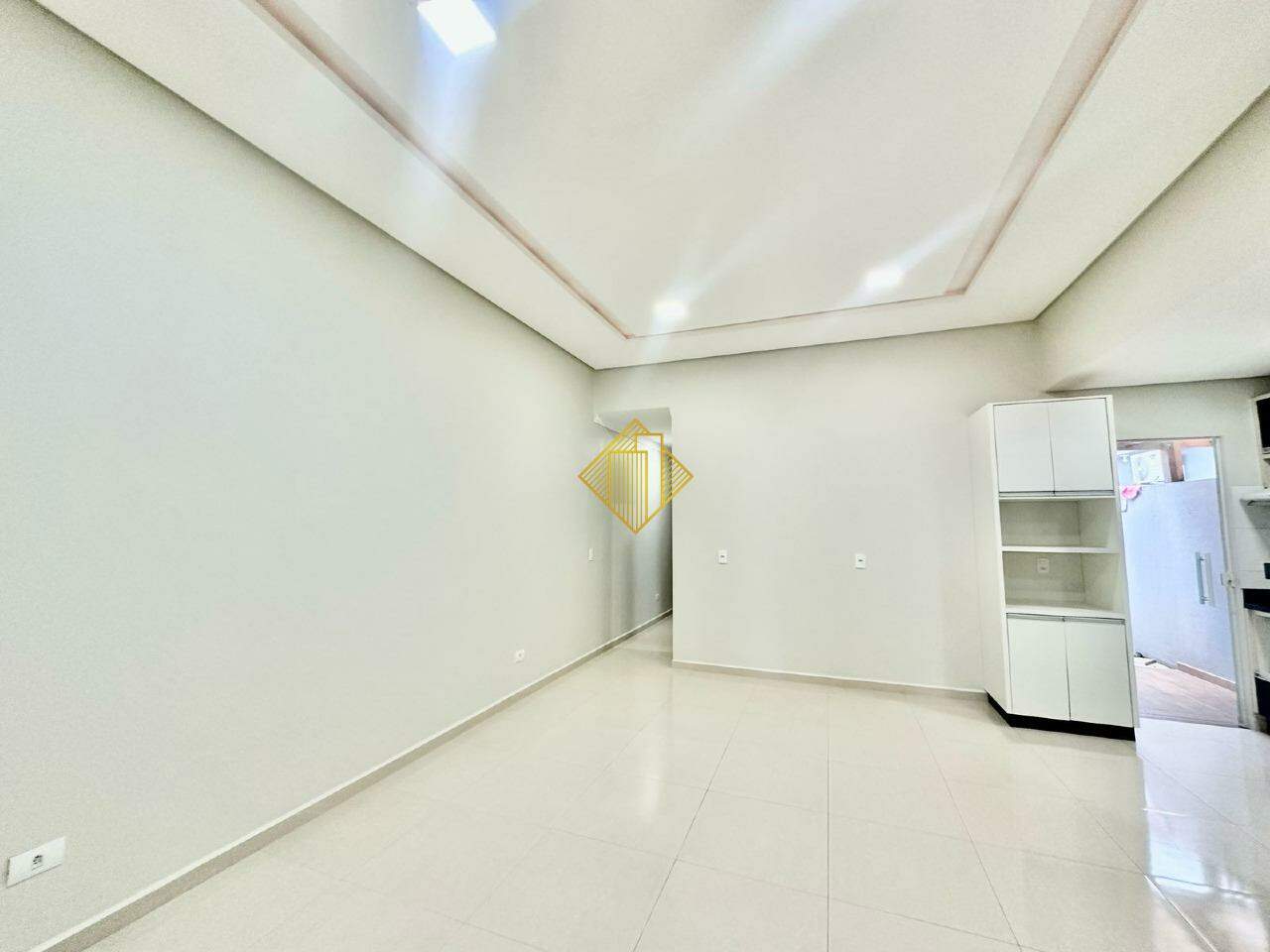 Casa para aluguel no Santa Felicidade: 