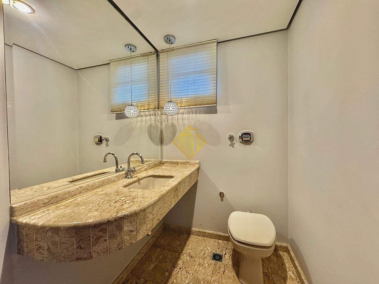 Apartamento para aluguel no Centro: Lavabo 