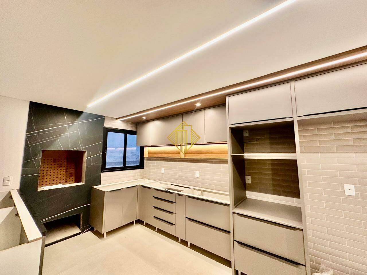 Apartamento para aluguel no Centro: 