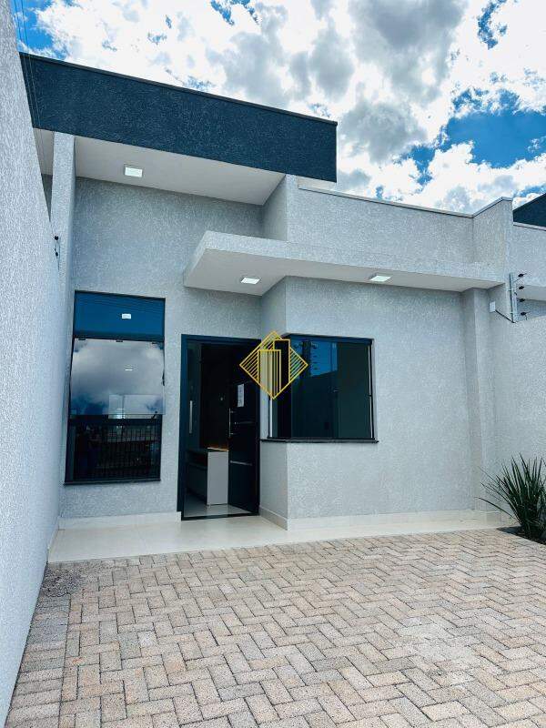 Casa à venda no Esmeralda: 