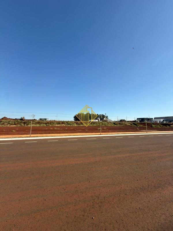 Terreno à venda no Vila Pioneira: 