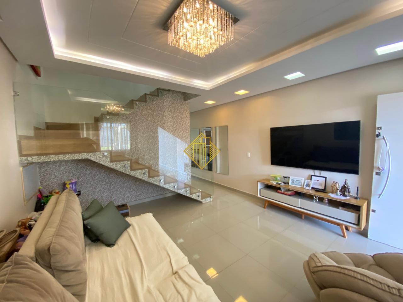 Sobrado à venda no Neva: Sala de estar