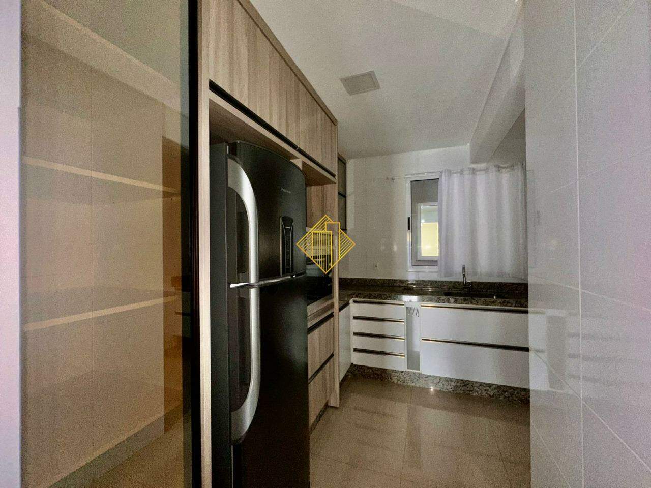 Apartamento para aluguel no Centro: 