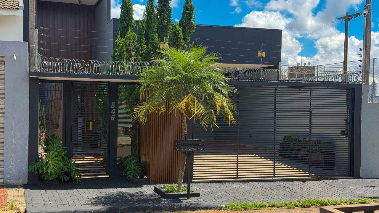 Casa à venda no Pioneiros Catarinenses: 