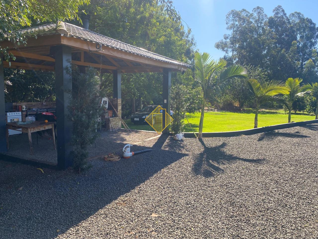 Chácara à venda no Dois Irmãos: 