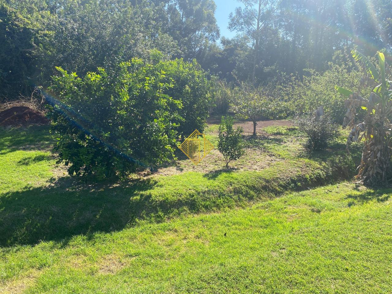 Chácara à venda no Dois Irmãos: 