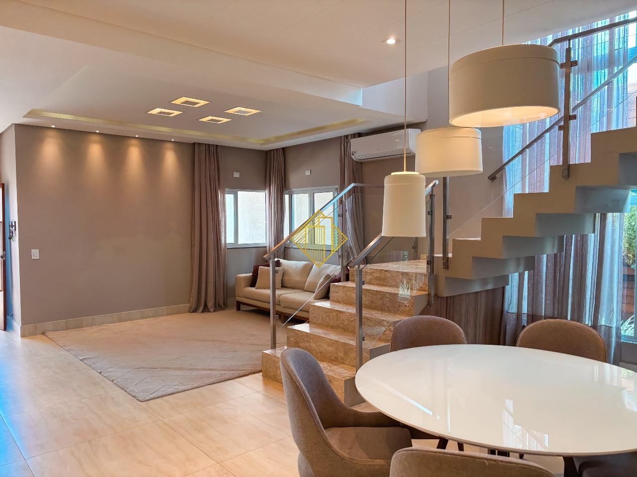 Sobrado para aluguel no Pioneiros Catarinenses: 