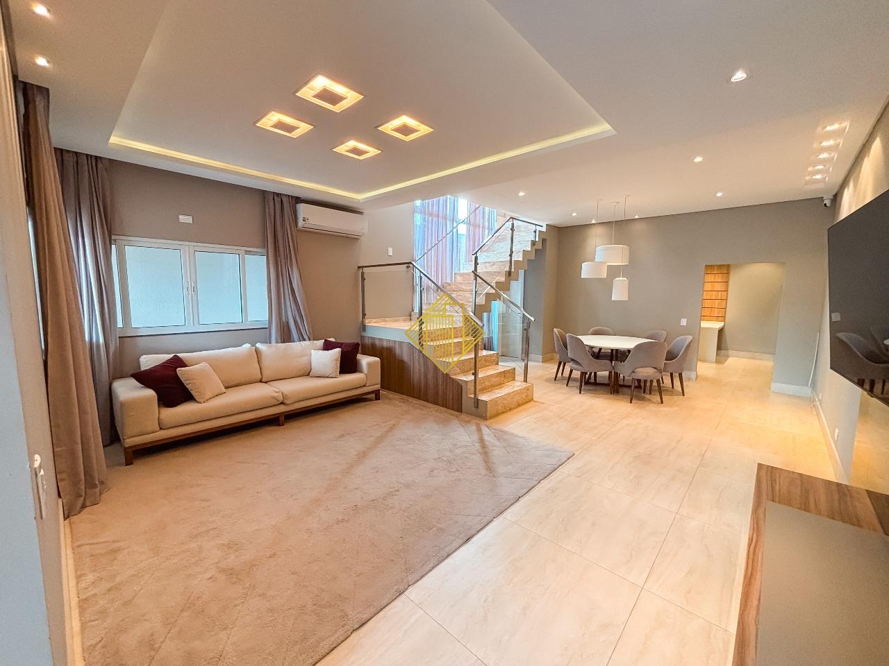 Sobrado para aluguel no Pioneiros Catarinenses: 