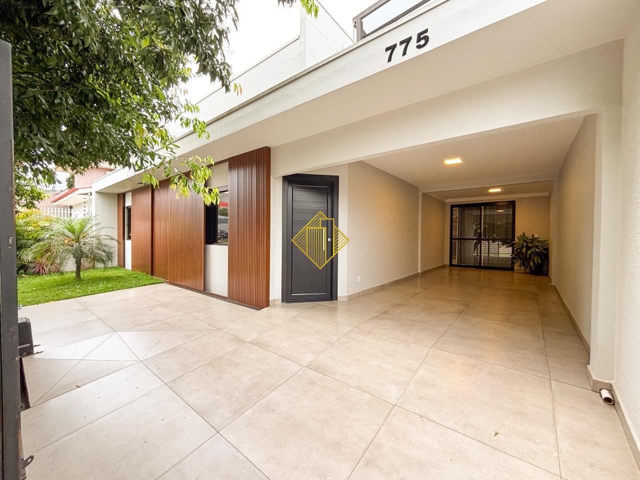 Casa à venda no Região do Lago: 