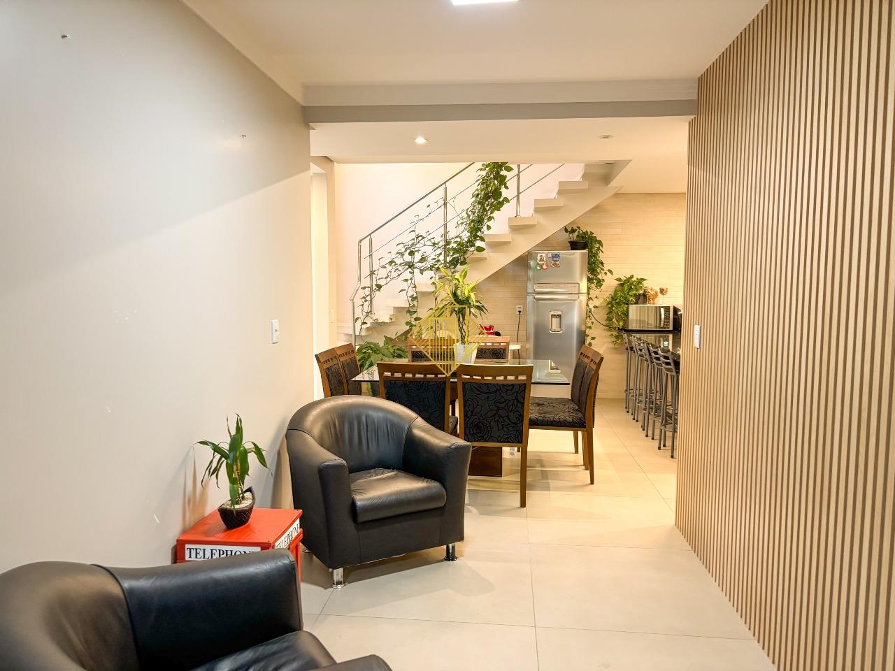 Casa à venda no Região do Lago: 