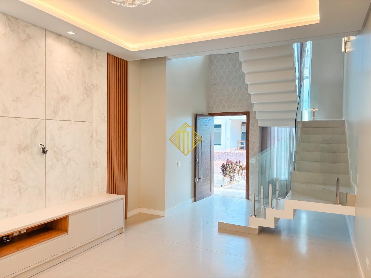 Sobrado à venda no Claudete: 